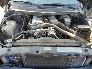 1995 Dodge 2500 z VIN 1B7KF26W1SS168770, wystawiony jako Copart lot #60176385 z przebiegiem 137 970 mil mil oraz Czysty tytuł • Clean title. Historia ofert i sprzedaży dostępna na DreamBid. Obrazek 11.