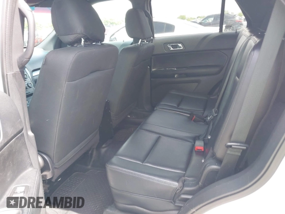 2017 Ford Police Interceptor Utility с VIN 1FM5K8AR5HGA35899, выставлен на аукционе IAAI как лот 42379334 с пробегом 207 272 миль миль и . История ставок и продаж доступна на DreamBid. Изображение 8.