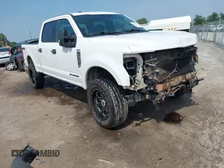 2018 Ford F-250 XL с VIN 1FT7W2BT2JEC44026, выставлен на аукционе IAAI как лот 42420391 с пробегом 178 970 миль миль и . История ставок и продаж доступна на DreamBid. Изображение 1.