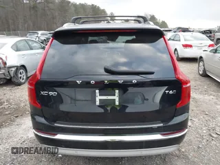 2022 Volvo XC90 Inscription z VIN YV4A22PL2N1851936, wystawiony jako IAAI lot #41258189 z przebiegiem 49 640 mil mil oraz . Historia ofert i sprzedaży dostępna na DreamBid. Obrazek 17.