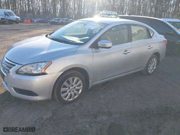 2015 Nissan Sentra SV with VIN 3N1AB7AP7FY272033, listed as a IAAI auction lot 41440665 with 95,709 mi miles. Bid and sale history available at carsss.com. Image 2.