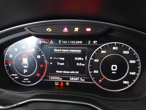 2018 Audi Q5 Premium with VIN WA1ANAFY5J2198101, listed as a IAAI auction lot 41635660 with 120,502 mi miles. Bid and sale history available at carsss.com. Image 7.