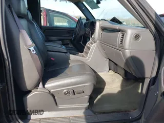2004 Chevrolet Silverado 1500 with VIN 1GCEK19T64E192987, listed as a IAAI auction lot 41602418 with 279,282 mi miles and . Bid and sale history available at DreamBid. Image 5.