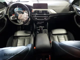 2020 BMW X4 M Competition z VIN 5YMUJ0C05L9B44115, wystawiony jako Copart lot #55556755 z przebiegiem Nie podano mil oraz Szkody całkowita. Historia ofert i sprzedaży dostępna na DreamBid. Obrazek 8.