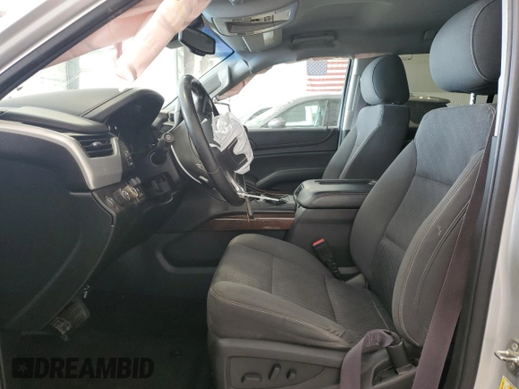 2016 GMC Yukon XL SLE z VIN 1GKS2FKC9GR389356, wystawiony jako Copart lot #53828805 z przebiegiem 119 892 mil mil oraz Szkody całkowita. Historia ofert i sprzedaży dostępna na DreamBid. Obrazek 7.