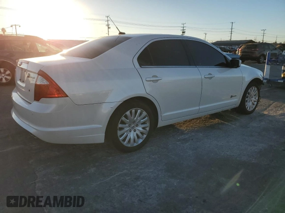 2010 Ford Fusion Hybrid with VIN 3FADP0L3XAR280889, listed as a Copart auction lot 79892004 with 95,162 mi miles and Salvage Title. Bid and sale history available at carsss.com. Image 3.