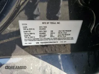 2024 Tesla Model Y Long Range с VIN 7SAYGDEE3RA236473, выставлен на аукционе Copart как лот 77409334 с пробегом 5 822 миль миль и Списание • Salvage title. История ставок и продаж доступна на DreamBid. Изображение 15.
