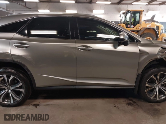 2019 Lexus RX with VIN 2T2ZZMCA0KC127053, listed as a IAAI auction lot 42113189 with 15,396 mi miles. Bid and sale history available at carsss.com. Image 14.