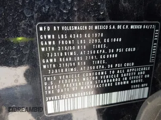 2022 Volkswagen Taos SE z VIN 3VVRX7B2XNM068564, wystawiony jako IAAI lot #42174805 z przebiegiem 26 307 mil mil oraz . Historia ofert i sprzedaży dostępna na DreamBid. Obrazek 9.