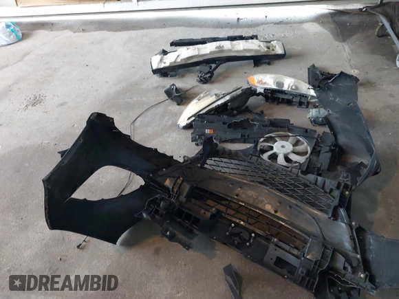 2014 Mazda 5 Sport с VIN JM1CW2BL4E0172683, выставлен на аукционе IAAI как лот 42235768 с пробегом 62 939 миль миль и . История ставок и продаж доступна на DreamBid. Изображение 12.