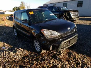 2013 Kia Soul + with VIN KNDJT2A61D7749641, listed as a Copart auction lot 80124214 with 181,476 mi miles and Salvage Title. Bid and sale history available at DreamBid. Image 14.
