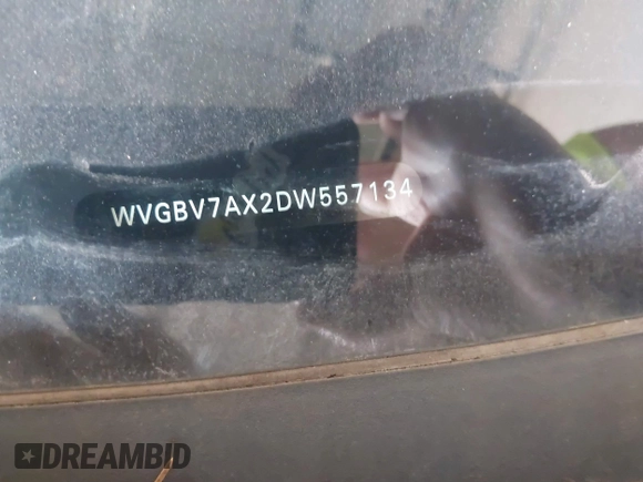 2013 Volkswagen Tiguan SEL z VIN WVGBV7AX2DW557134, wystawiony jako IAAI lot #42431396 z przebiegiem 160 692 mil mil oraz . Historia ofert i sprzedaży dostępna na DreamBid. Obrazek 9.
