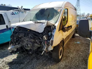 2020 Ford Transit Cargo z VIN 1FTYE1C87LKB32242, wystawiony jako Copart lot #46459825 z przebiegiem Nie podano mil oraz Czysty tytuł • Clean title. Historia ofert i sprzedaży dostępna na DreamBid. Obrazek 1.
