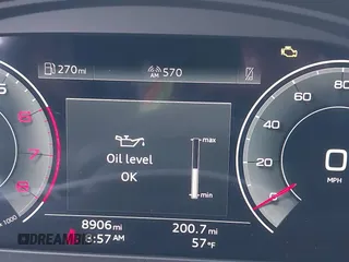 2024 Audi Q5 Premium Plus z VIN WA1BBAFY9R2044435, wystawiony jako IAAI lot #41210271 z przebiegiem 8 906 mil mil oraz . Historia ofert i sprzedaży dostępna na DreamBid. Obrazek 15.
