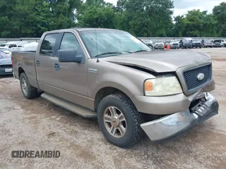 2006 Ford F-150 XLT with VIN 1FTPW12V26KD41974, listed as a IAAI auction lot 42447667 with 153,884 mi miles and . Bid and sale history available at DreamBid. Image 1.