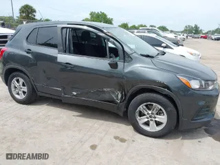 2020 Chevrolet Trax LS with VIN 3GNCJKSB6LL216633, listed as a IAAI auction lot 41861249 with 52,192 mi miles. Bid and sale history available at carsss.com. Image 6.