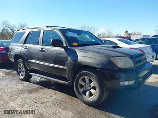 2005 Toyota 4Runner SR5 with VIN JTEBU14R258052004, listed as a IAAI auction lot 40916196 with 189,185 mi miles. Bid and sale history available at carsss.com. Image 13.