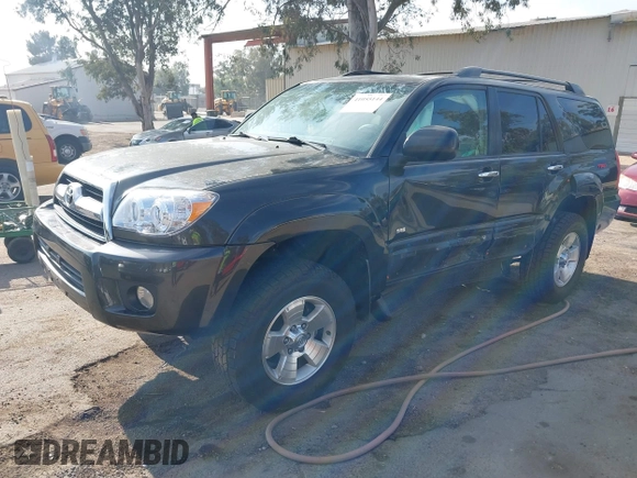 2008 Toyota 4Runner SR5 with VIN JTEZU14R18K022062, listed as a IAAI auction lot 41055144 with 161,842 mi miles. Bid and sale history available at carsss.com. Image 17.