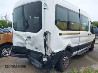2016 Ford Transit Passenger XL z VIN 1FBZX2CM2GKB51339, wystawiony jako IAAI lot #41429005 z przebiegiem 215 896 mil mil oraz . Historia ofert i sprzedaży dostępna na DreamBid. Obrazek 6.