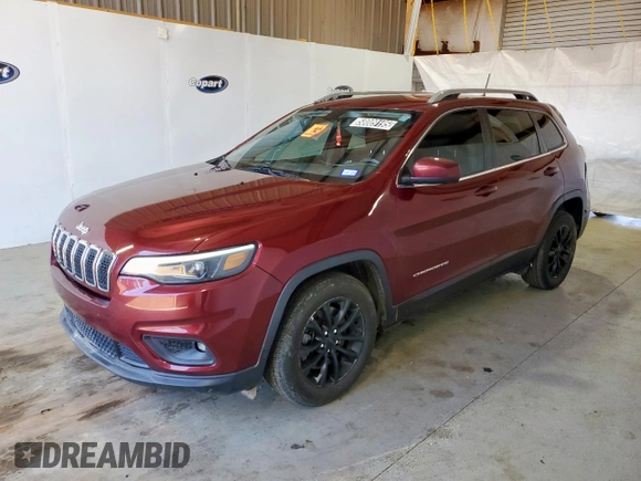 2019 Jeep Cherokee Latitude z VIN 1C4PJLCB6KD165203, wystawiony jako Copart lot #58009195 z przebiegiem 170 021 mil mil oraz Czysty tytuł • Clean title. Historia ofert i sprzedaży dostępna na DreamBid. Obrazek 1.