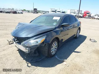 2017 Nissan Altima 2.5 S with VIN 1N4AL3AP3HN366371, listed as a IAAI auction lot 41804040 with 178,776 mi miles. Bid and sale history available at carsss.com. Image 18.