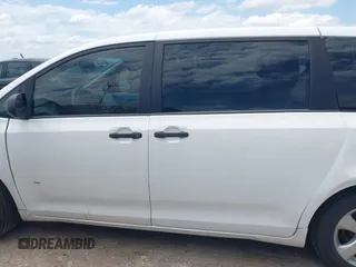 2013 Toyota Sienna L z VIN 5TDZK3DC2DS292129, wystawiony jako IAAI lot #42435143 z przebiegiem 170 767 mil mil oraz . Historia ofert i sprzedaży dostępna na DreamBid. Obrazek 14.