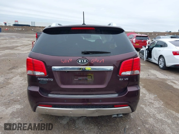 2013 Kia Sorento SX with VIN 5XYKW4A26DG323788, listed as a IAAI auction lot 41937685 with 35,074 mi miles. Bid and sale history available at carsss.com. Image 15.