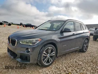 2016 BMW X1 xDrive28i z VIN WBXHT3C36G5E53155, wystawiony jako Copart lot #61508355 z przebiegiem 81 817 mil mil oraz Szkoda całkowita • Salvage title. Historia ofert i sprzedaży dostępna na DreamBid. Obrazek 1.