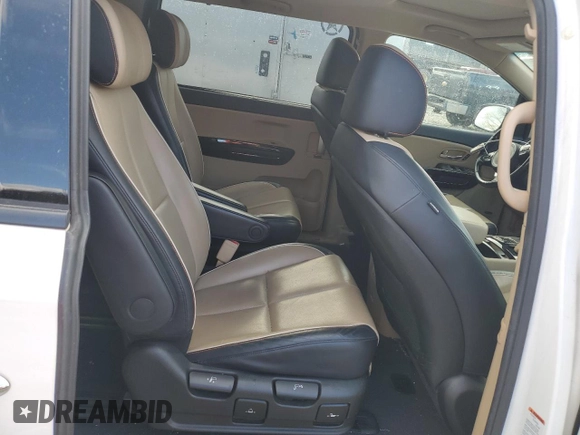 2015 Kia Sedona SX-L with VIN KNDME5C18F6032334, listed as a Copart auction lot 46107985 with 246,339 mi miles and Clean Title. Bid and sale history available at DreamBid. Image 11.
