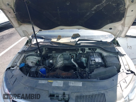 2014 Volkswagen CC R-Line with VIN WVWBP7AN7EE501064, listed as a IAAI auction lot 42220870 with Not provided miles and . Bid and sale history available at DreamBid. Image 10.