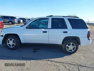 2008 Chevrolet TrailBlazer LT w/3LT with VIN 1GNDT13S282106193, listed as a IAAI auction lot 41823706 with 155,724 mi miles. Bid and sale history available at carsss.com. Image 14.