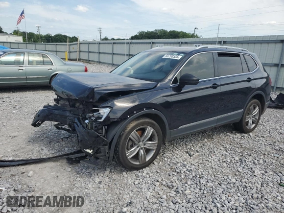 2021 Volkswagen Tiguan SE z VIN 3VV3B7AX4MM032014, wystawiony jako Copart lot #56798555 z przebiegiem 72 077 mil mil oraz Szkoda całkowita • Salvage title. Historia ofert i sprzedaży dostępna na DreamBid. Obrazek 1.