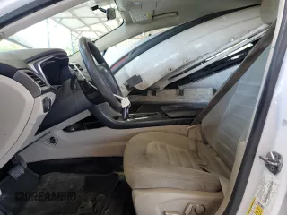 2017 Ford Fusion SE z VIN 3FA6P0HDXHR195815, wystawiony jako Copart lot #55553475 z przebiegiem 271 887 mil mil oraz Szkoda całkowita • Salvage title. Historia ofert i sprzedaży dostępna na DreamBid. Obrazek 7.