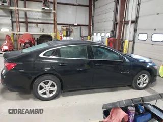 2019 Chevrolet Malibu LS z VIN 1G1ZB5ST7KF213820, wystawiony jako IAAI lot #41890438 z przebiegiem 119 377 mil mil oraz . Historia ofert i sprzedaży dostępna na DreamBid. Obrazek 13.
