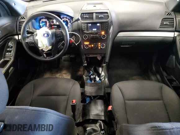 2019 Ford Police Interceptor Utility z VIN 1FM5K8AT1KGB15719, wystawiony jako Copart lot #65549154 z przebiegiem 81 581 mil mil oraz Nie do naprawy. Historia ofert i sprzedaży dostępna na DreamBid. Obrazek 8.