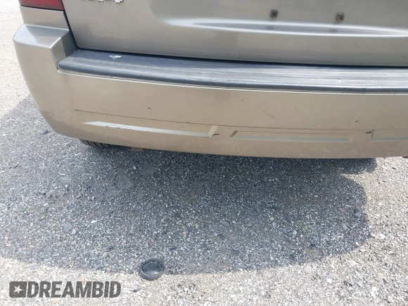 2005 Jeep Grand Cherokee Laredo с VIN 1J4HR48N95C702088, выставлен на аукционе IAAI как лот 42618348 с пробегом Не указан миль и . История ставок и продаж доступна на DreamBid. Изображение 6.