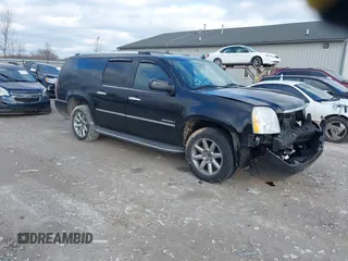 2012 GMC Yukon XL Denali with VIN 1GKS2MEF7CR200790, listed as a IAAI auction lot 41215279 with 147,663 mi miles. Bid and sale history available at carsss.com. Image 1.