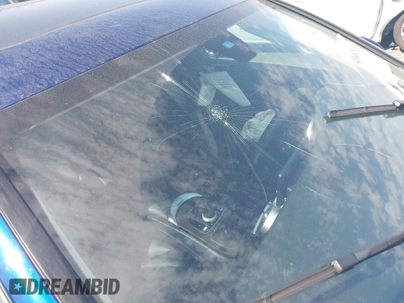 2019 Mercedes-Benz C 300 with VIN 55SWF8DB1KU317498, listed as a IAAI auction lot 41681264 with Not provided miles and . Bid and sale history available at DreamBid. Image 17.