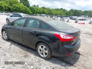 2013 Ford Focus SE with VIN 1FADP3F27DL278668, listed as a IAAI auction lot 42482400 with 132,276 mi miles and . Bid and sale history available at DreamBid. Image 3.