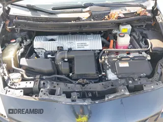 2015 Toyota Prius Four with VIN JTDKN3DU0F1986030, listed as a IAAI auction lot 42034054 with 194,915 mi miles. Bid and sale history available at carsss.com. Image 10.