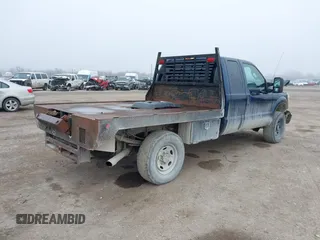 2015 Ford F-250 XL с VIN 1FD7X2B63FEC15046, выставлен на аукционе IAAI как лот 41502647 с пробегом 267 584 миль миль и . История ставок и продаж доступна на DreamBid. Изображение 4.