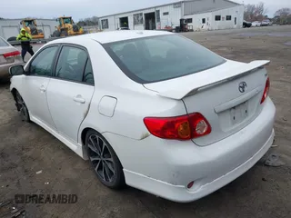 2009 Toyota Corolla XRS with VIN 1NXBE40E39Z011346, listed as a IAAI auction lot 41729272 with 174,906 mi miles. Bid and sale history available at carsss.com. Image 3.