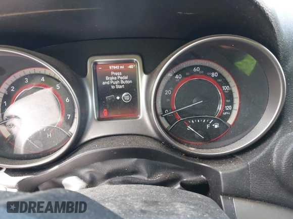 2015 Dodge Journey Crossroad with VIN 3C4PDDGG1FT675803, listed as a IAAI auction lot 41864112 with 97,842 mi miles. Bid and sale history available at carsss.com. Image 7.