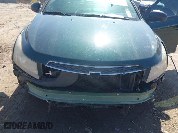 2014 Chevrolet Cruze LS with VIN 1G1PA5SH0E7136440, listed as a IAAI auction lot 41991426 with 157,009 mi miles and . Bid and sale history available at DreamBid. Image 6.