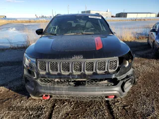 2023 Jeep Compass Trailhawk with VIN 3C4NJDDN0PT534869, listed as a Copart auction lot 46586015 with 3,803 mi miles and Salvage title. Bid and sale history available at DreamBid. Image 5.