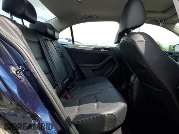 2013 Volkswagen Jetta SE with VIN 3VWDP7AJ3DM421904, listed as a Copart auction lot 63367515 with 98,523 mi miles and Salvage title. Bid and sale history available at DreamBid. Image 10.