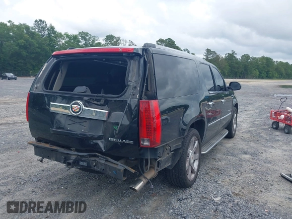2014 Cadillac Escalade ESV Luxury with VIN 1GYS4HEF6ER199190, listed as a IAAI auction lot 42365693 with 144,875 mi miles and . Bid and sale history available at DreamBid. Image 4.
