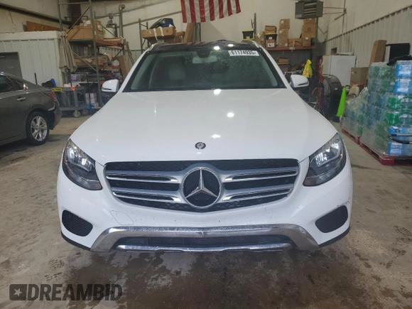 2016 Mercedes-Benz GLC 300 with VIN WDC0G4JB0GF054905, listed as a Copart auction lot 61174935 with 109,273 mi miles and Salvage title. Bid and sale history available at DreamBid. Image 5.
