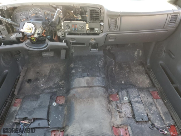 2003 Chevrolet Silverado 1500 LS with VIN 2GCEC19X031294902, listed as a Copart auction lot 74878674 with 194,462 mi miles and Salvage Title. Bid and sale history available at carsss.com. Image 8.
