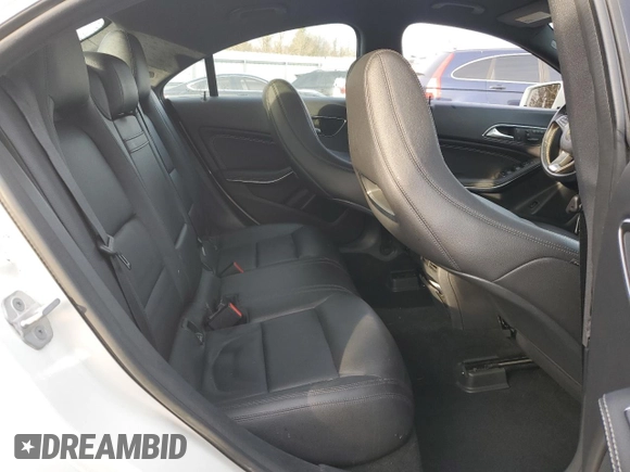 2015 Mercedes-Benz CLA 250 with VIN WDDSJ4EB0FN195641, listed as a Copart auction lot 42475144 with 106,252 mi miles and . Bid and sale history available at DreamBid. Image 10.